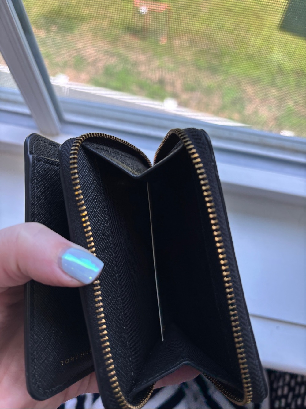 Tory Burch Emerson Mini Wallet - Picture 6 of 7